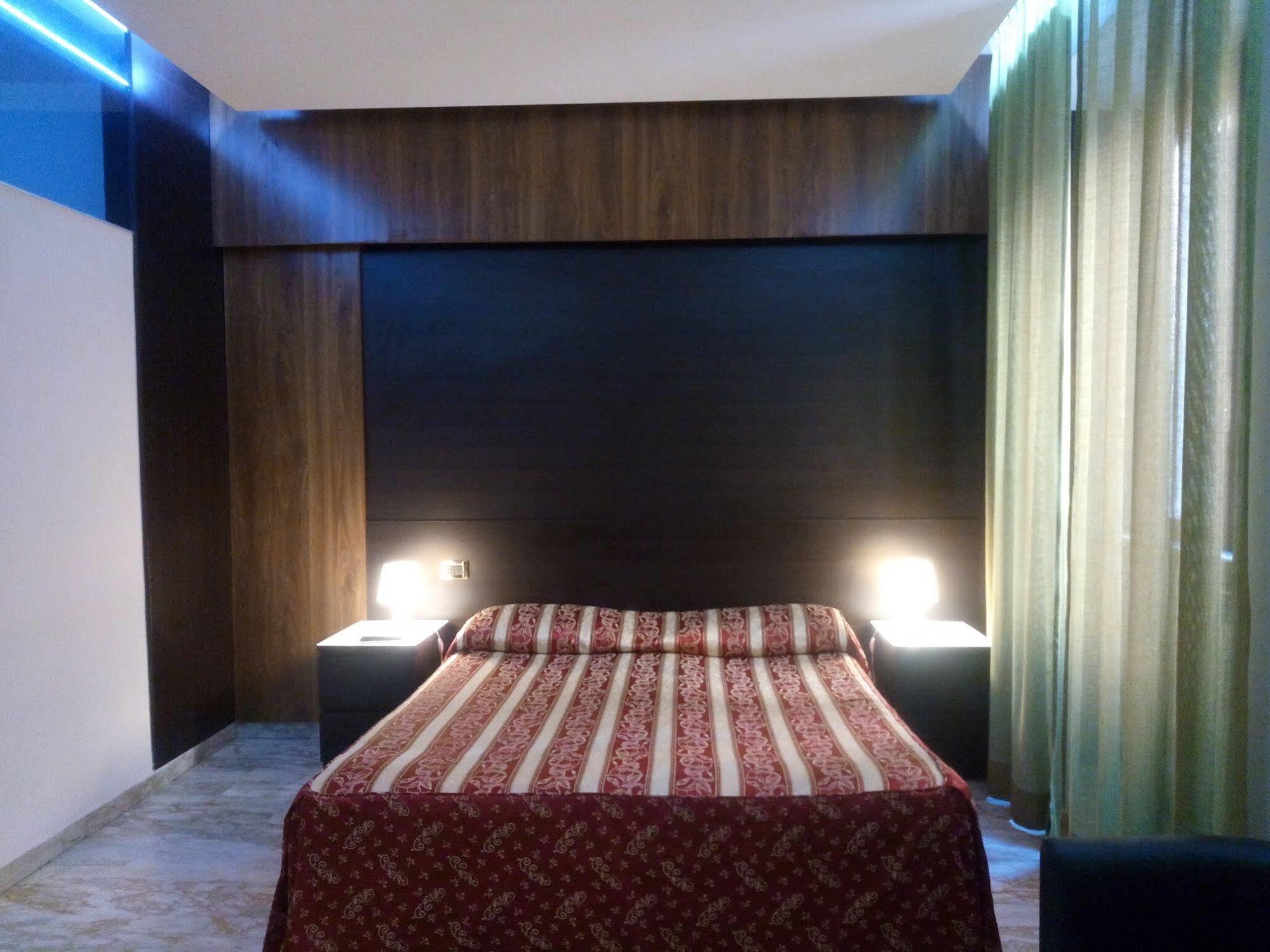 Hotel Milazzo Roma Екстер'єр фото